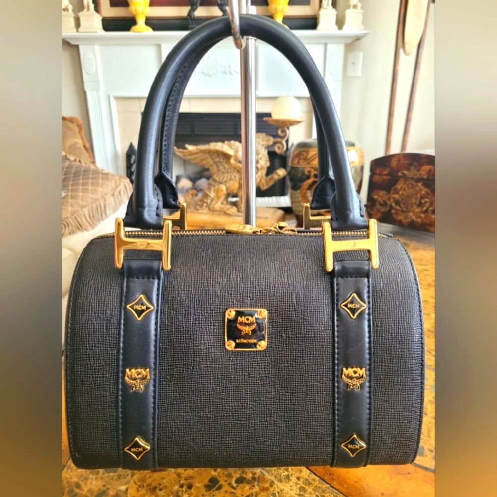 MCM Black and Gold Women's Bag - Picture 1 of 9